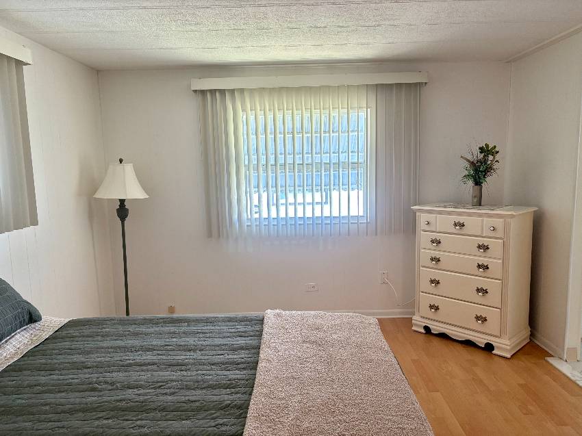 433 Bimini a Venice, FL Mobile or Manufactured Home for Sale